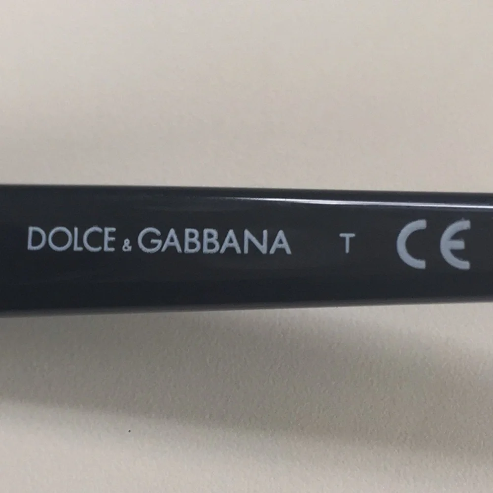 Dolce & Gabbana excellent